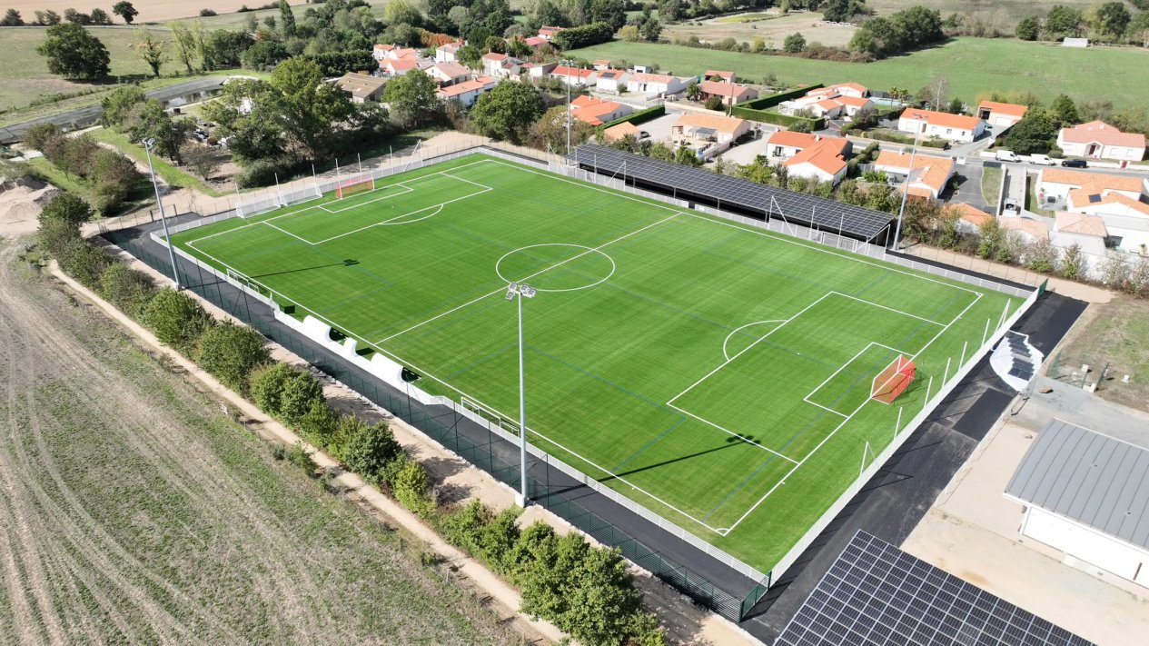 🔴🔵 D’UN CHANTIER À UN NOUVEAU TERRAIN
